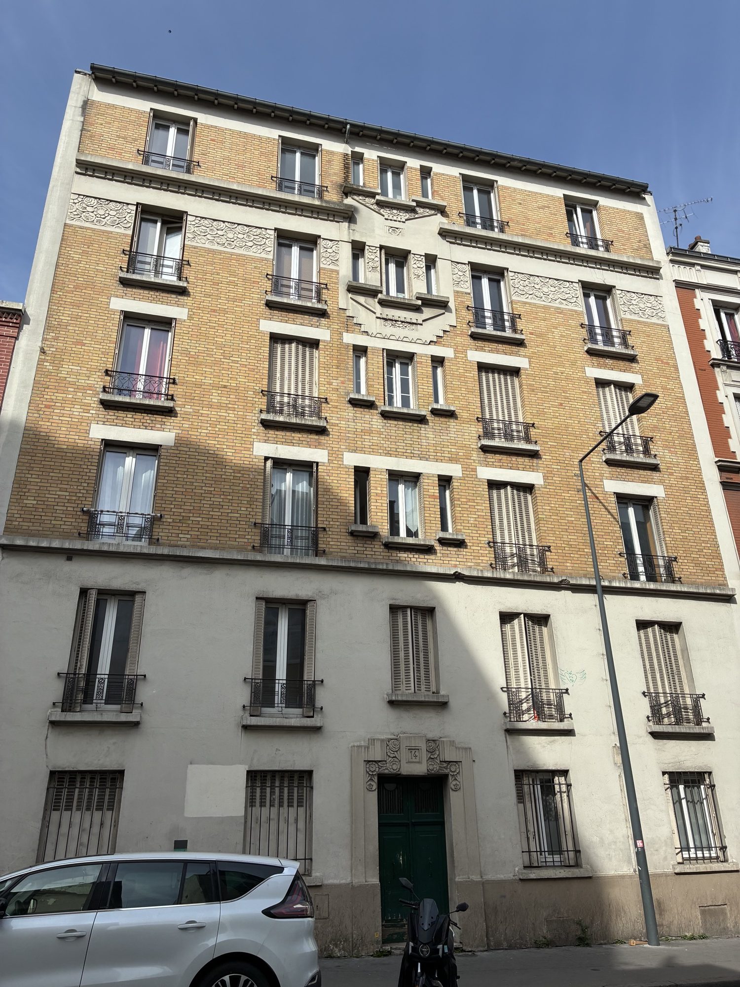Façade sur rue du 14 rue Charles Schmidt, Saint-Ouen-sur-Seine